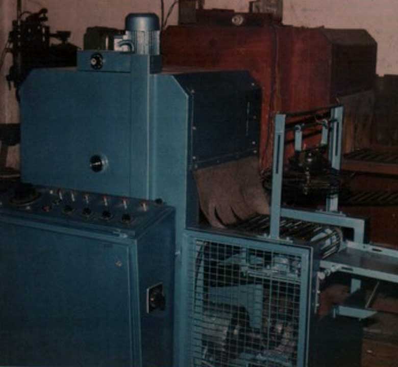 aarem-story-old-machine-1